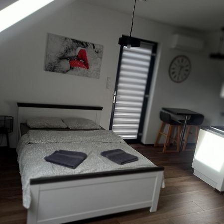 ילנייה גורה Apartament Muzyczny מראה חיצוני תמונה